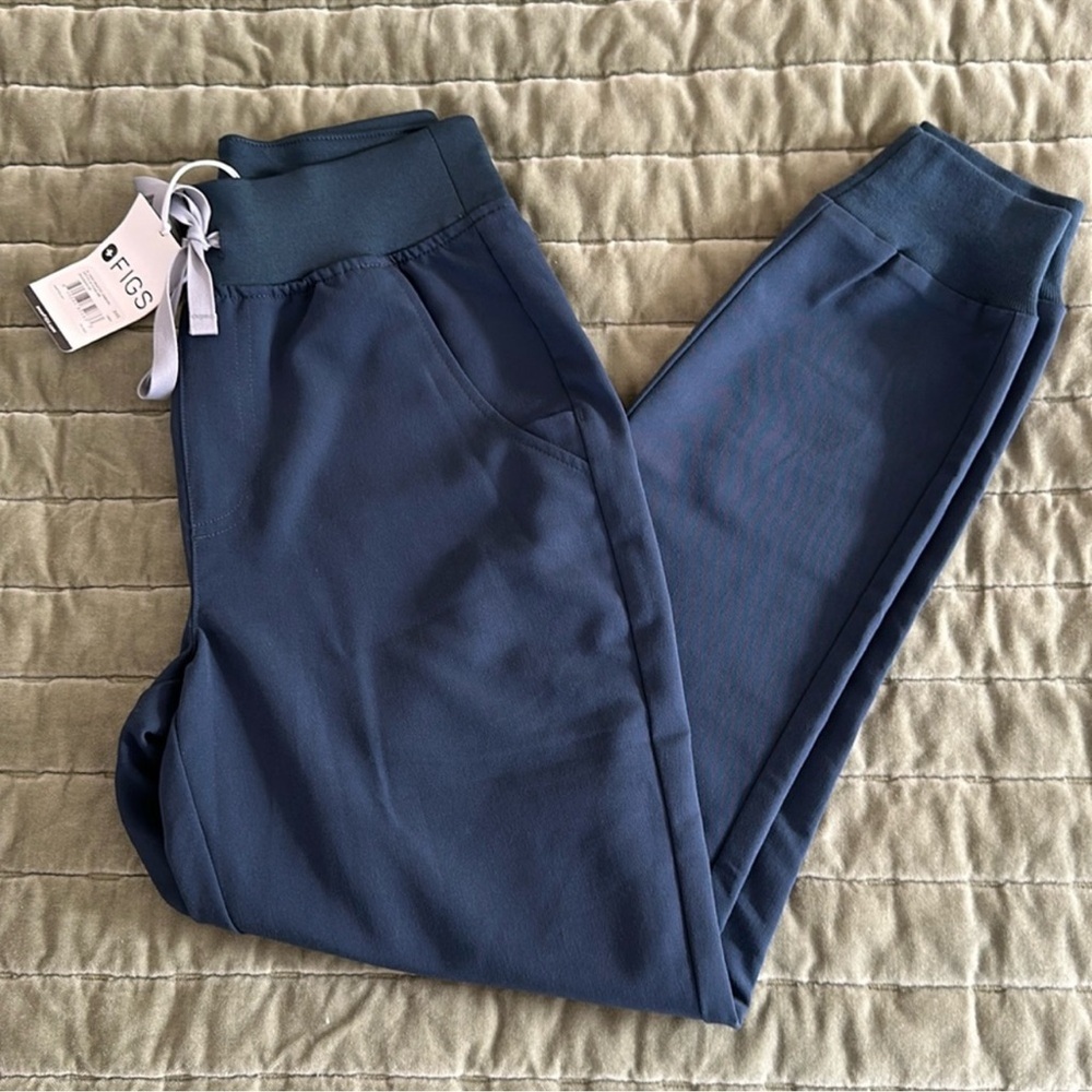 NWT figs limited edition dark harbour xxsp